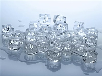 Ais kering vs ais normal: Apakah perbezaannya?